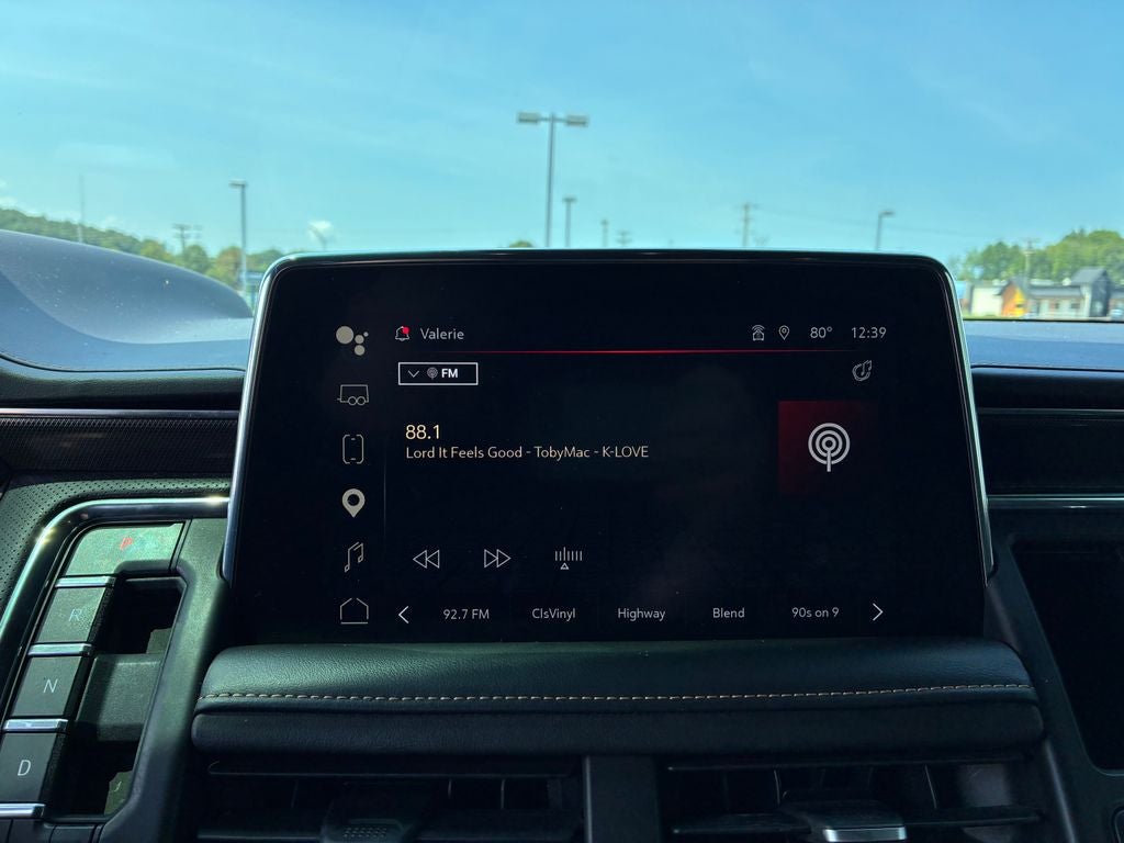 2023 GMC Yukon XL AT4