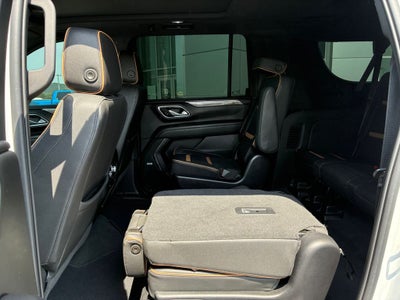 2023 GMC Yukon XL AT4