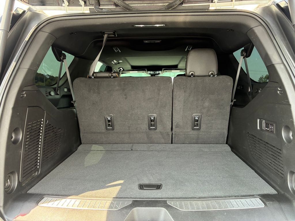 2023 GMC Yukon XL AT4