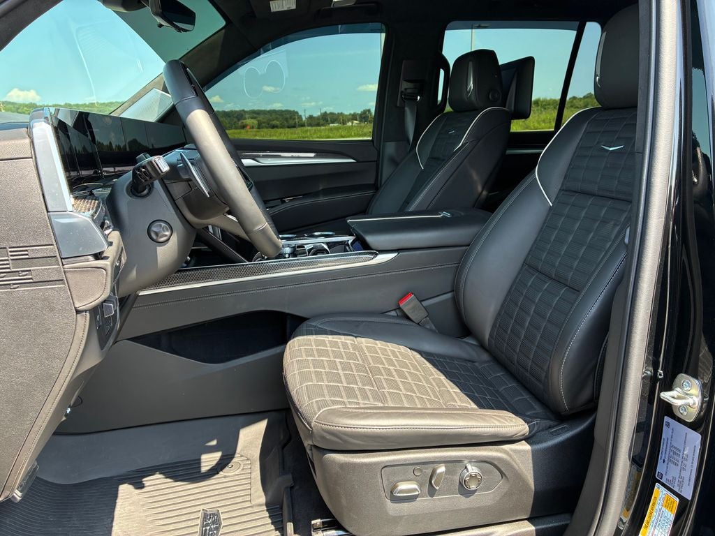 2025 Cadillac Escalade V-Series