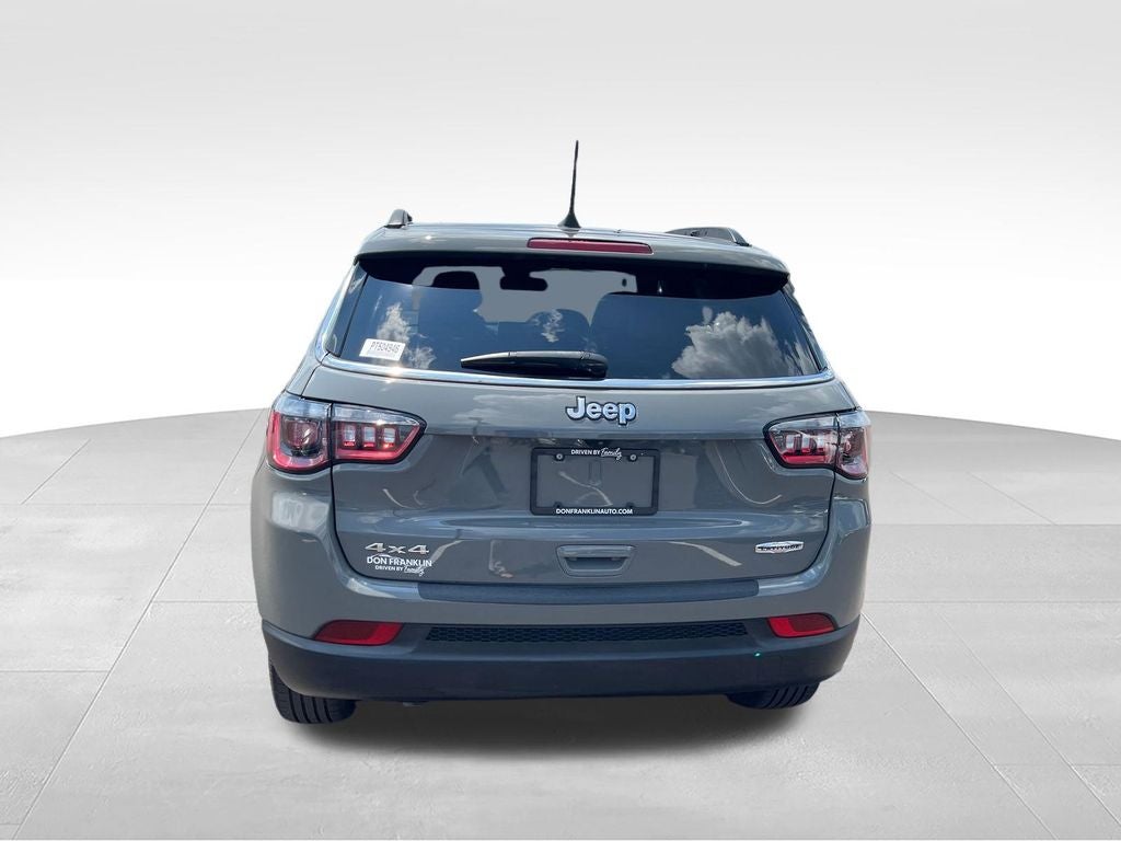 2023 Jeep Compass Latitude