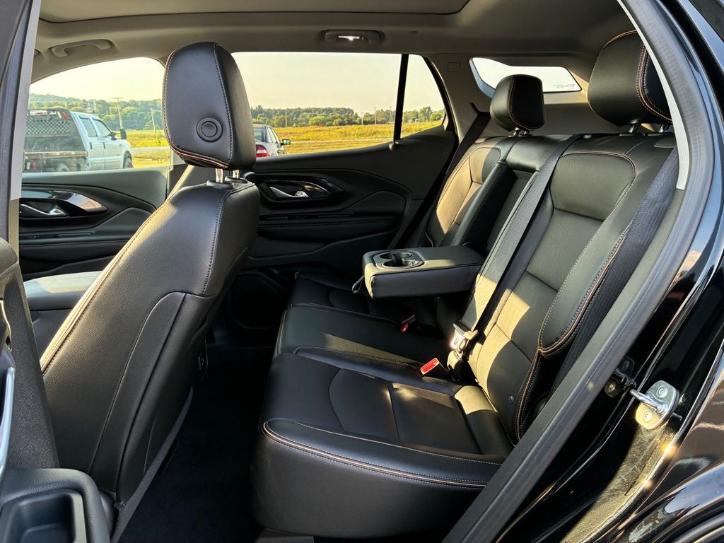 2024 GMC Terrain AT4