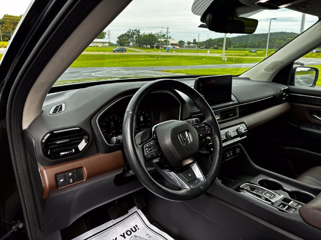 2023 Honda Pilot Elite
