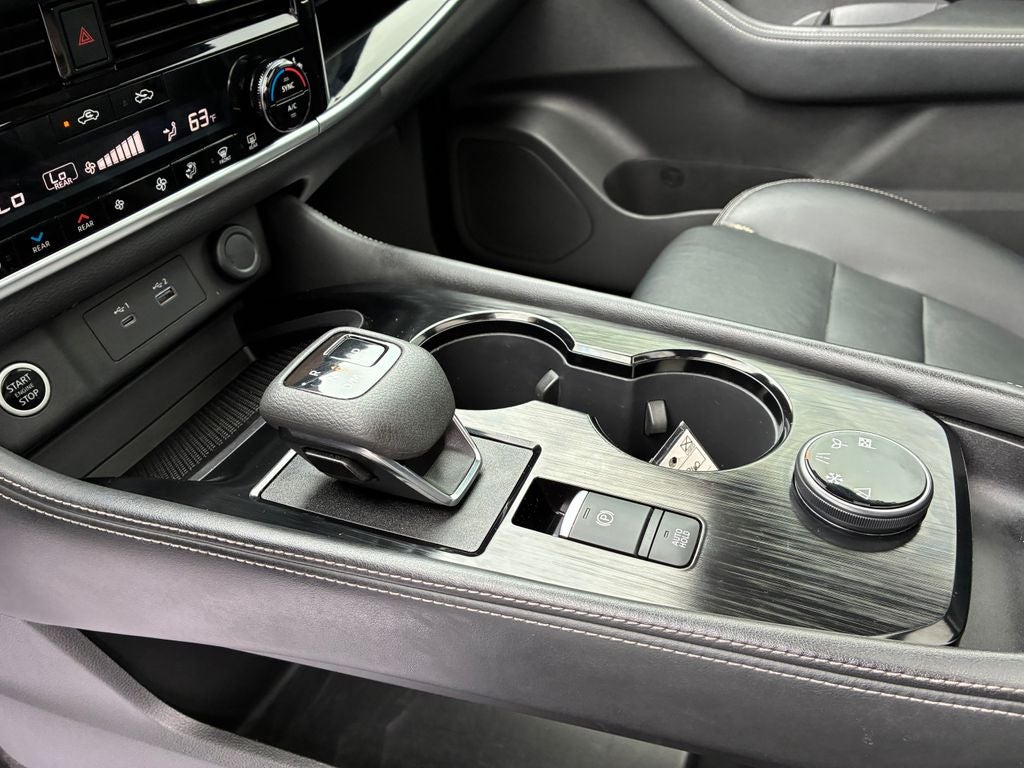 2022 Nissan Rogue SL