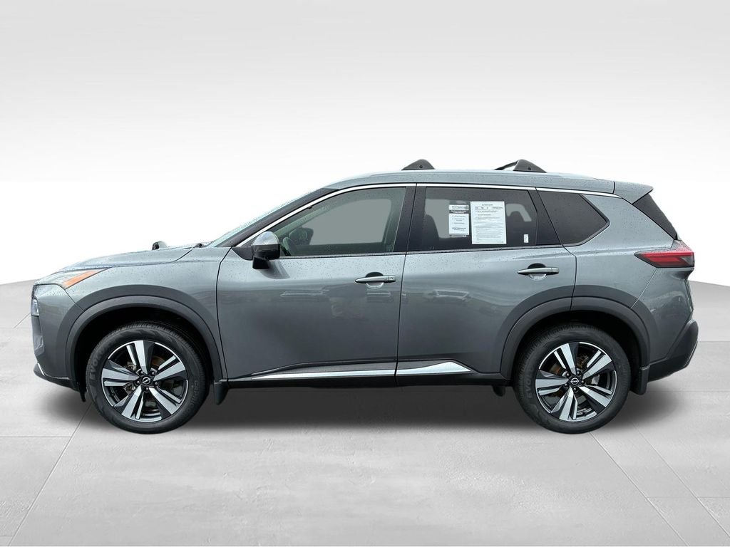 2022 Nissan Rogue SL