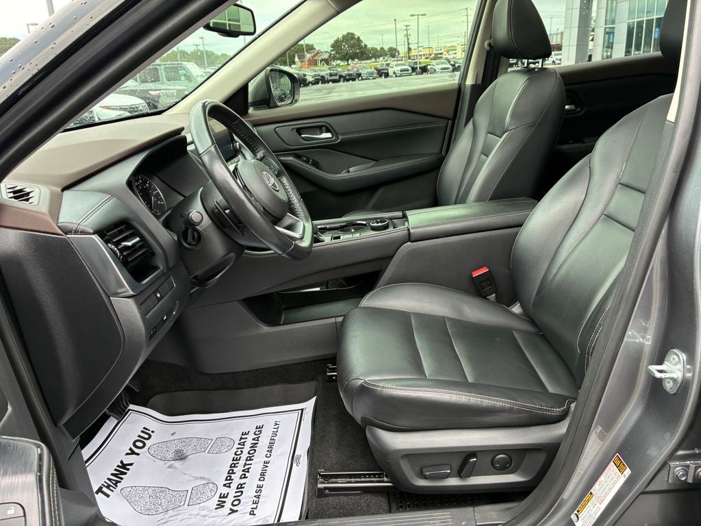 2022 Nissan Rogue SL