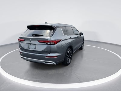 2022 Mitsubishi Outlander SEL