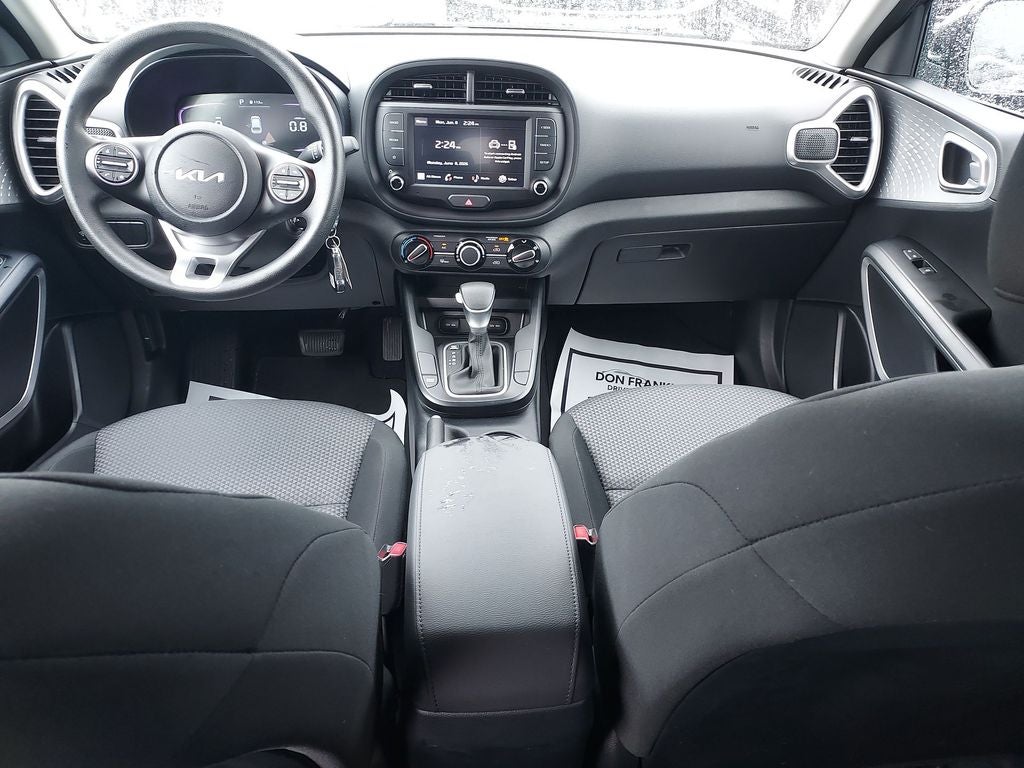 2025 Kia Soul LX