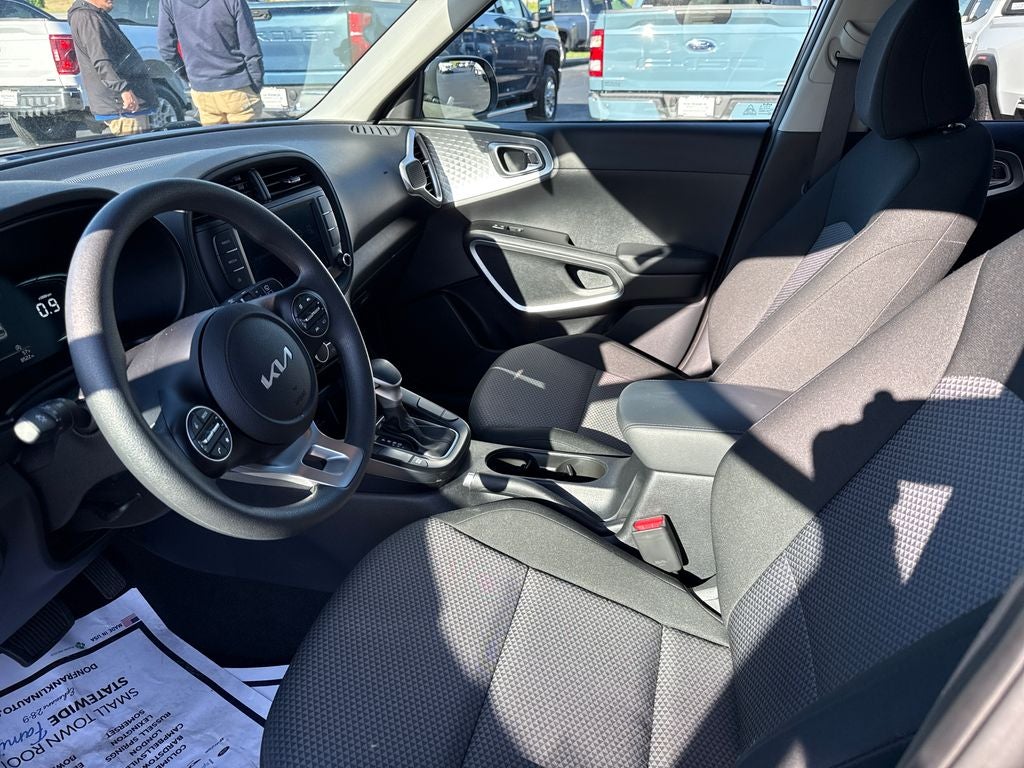 2025 Kia Soul LX