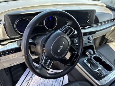 2024 Kia Carnival LX