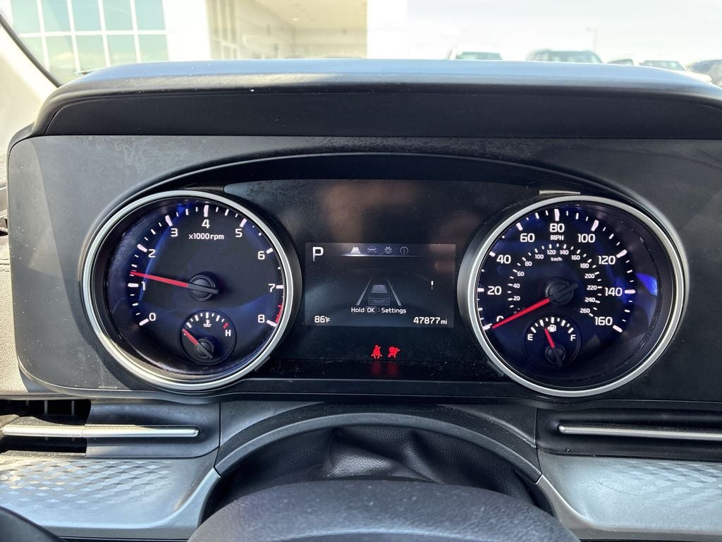2024 Kia Carnival LX