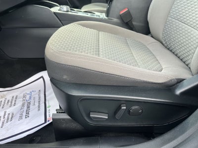 2022 Ford Escape Hybrid SE