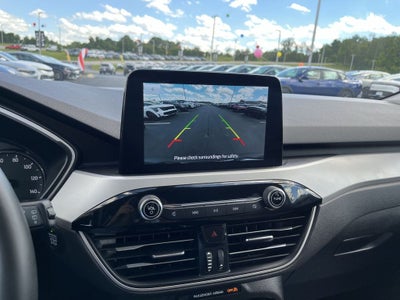 2022 Ford Escape Hybrid SE