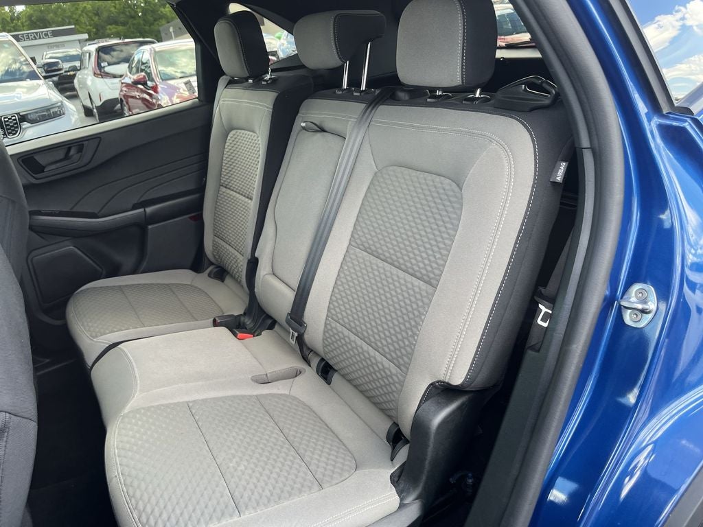 2022 Ford Escape Hybrid SE