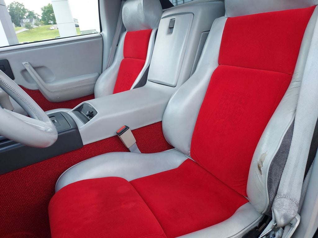 1984 Pontiac Fiero SE