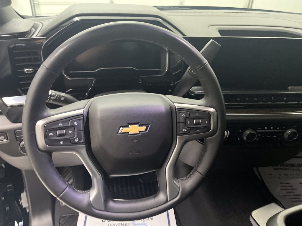 2024 Chevrolet Silverado 1500 LT LT1