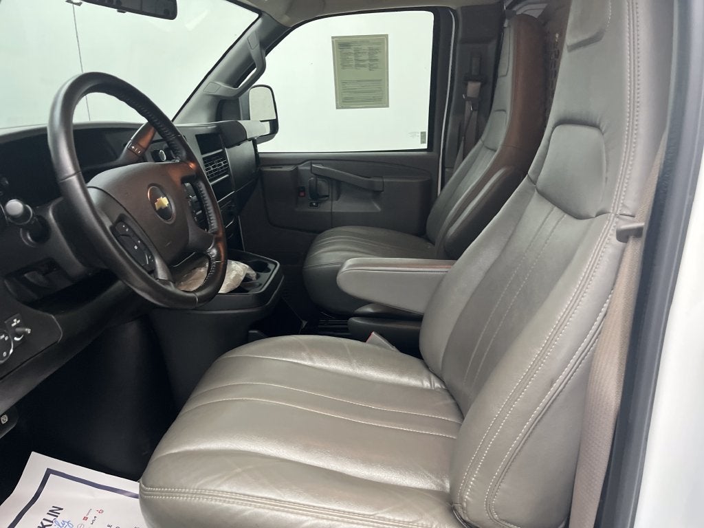 2023 Chevrolet Express 2500 Work Van Cargo