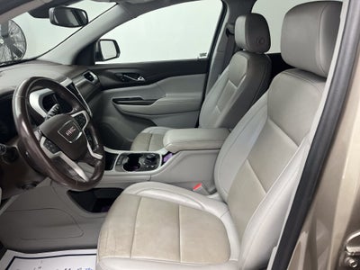 2022 GMC Acadia SLT