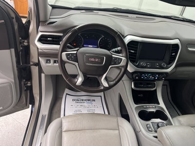 2022 GMC Acadia SLT
