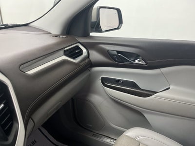 2022 GMC Acadia SLT