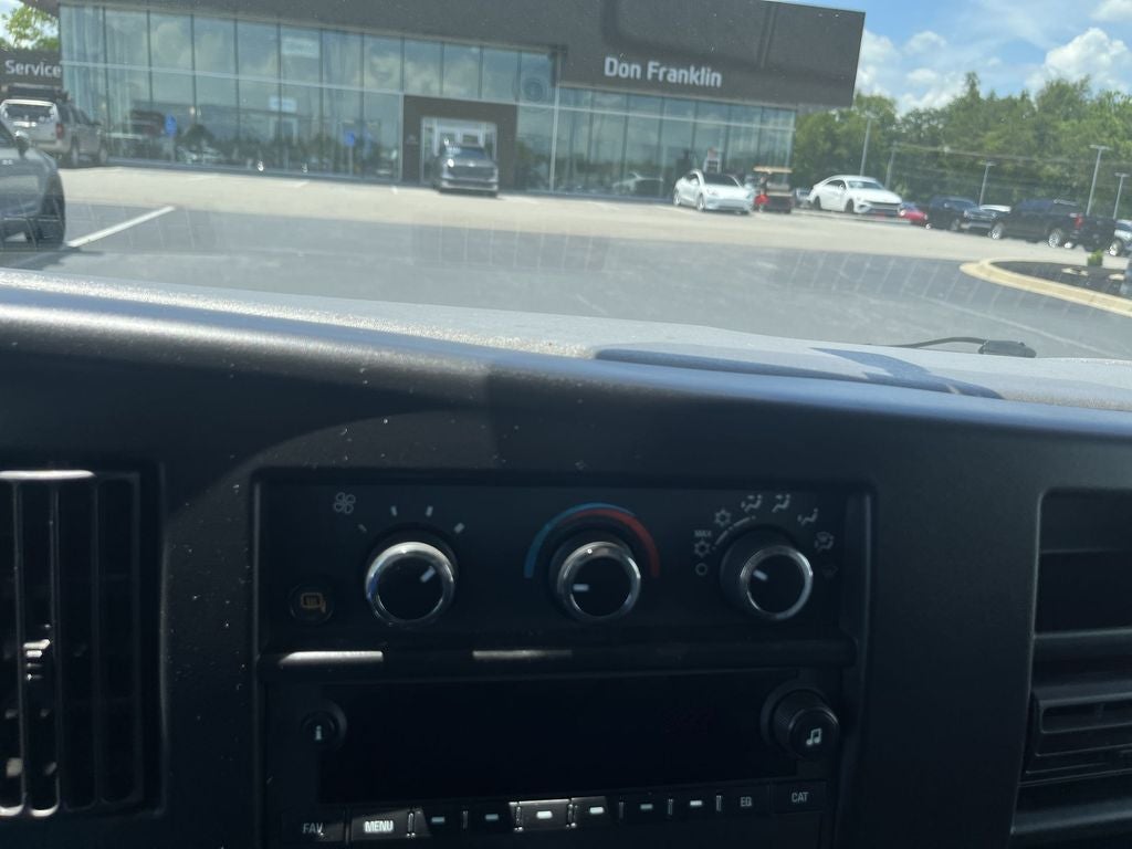 2023 GMC Savana 2500 Work Van