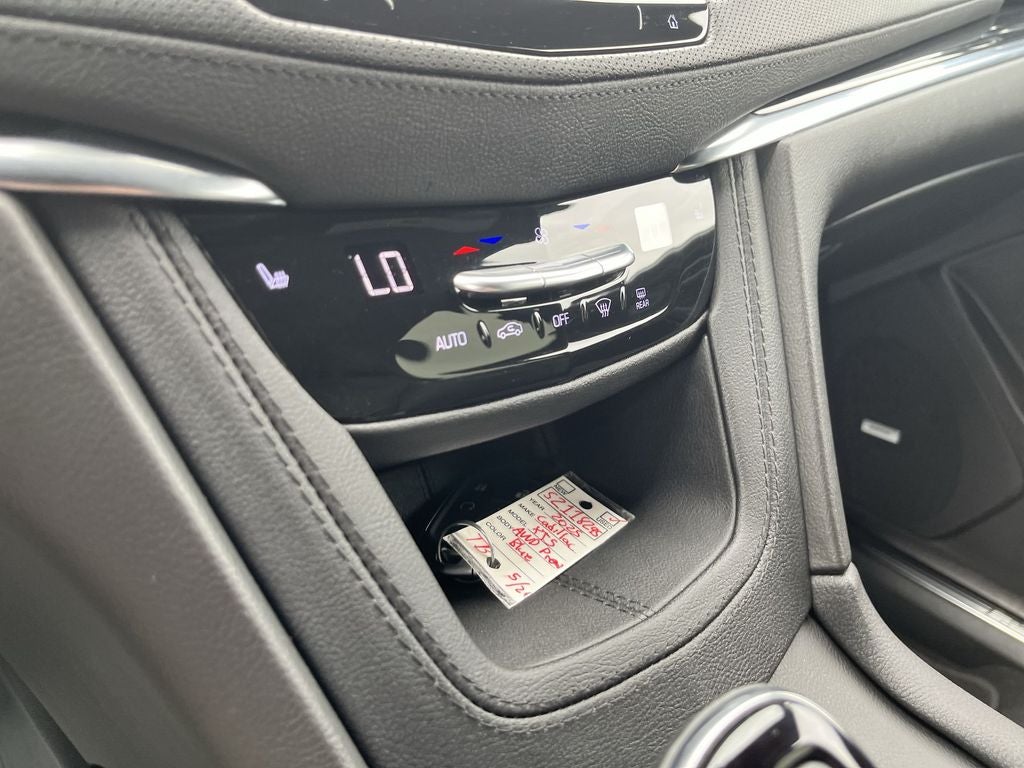 2025 Cadillac XT5 Premium Luxury