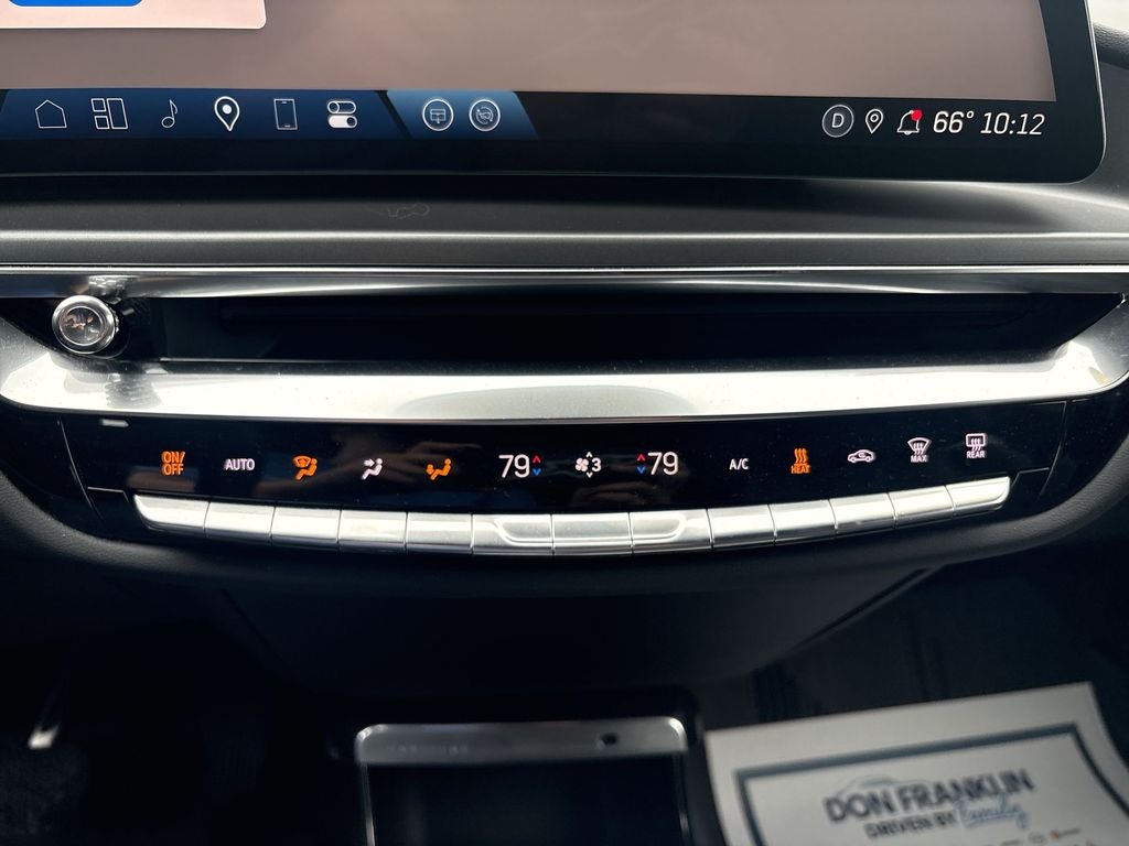 2024 Cadillac LYRIQ Tech