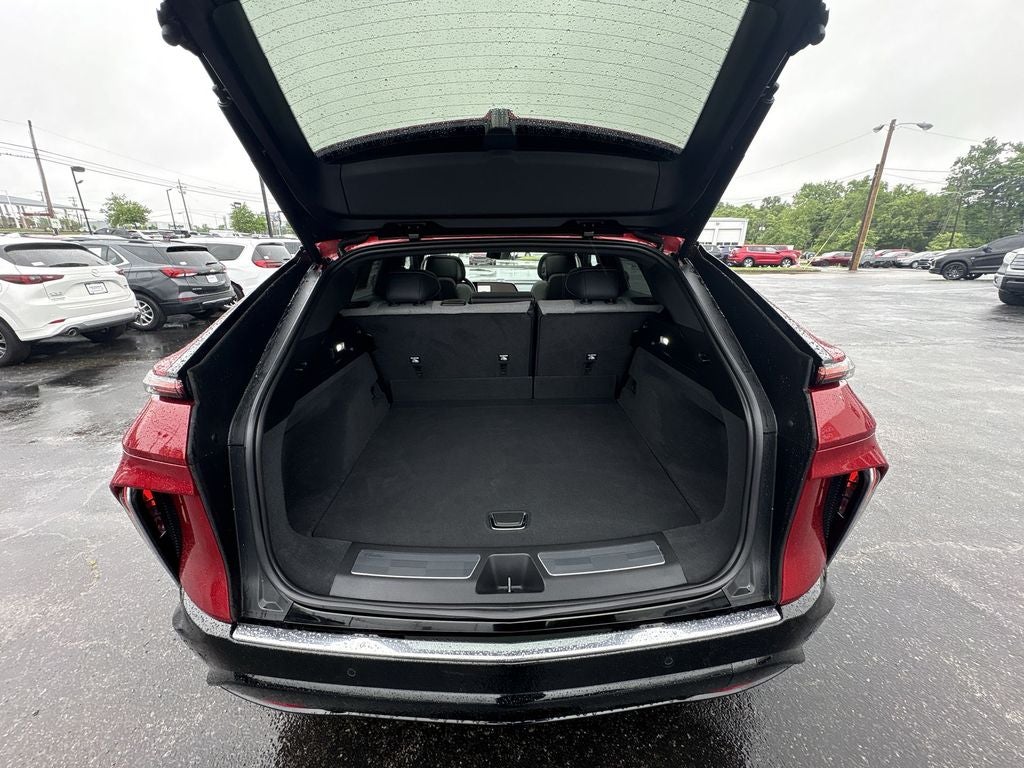 2024 Cadillac LYRIQ Tech