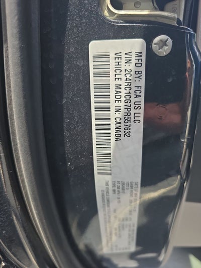 2023 Chrysler Voyager LX