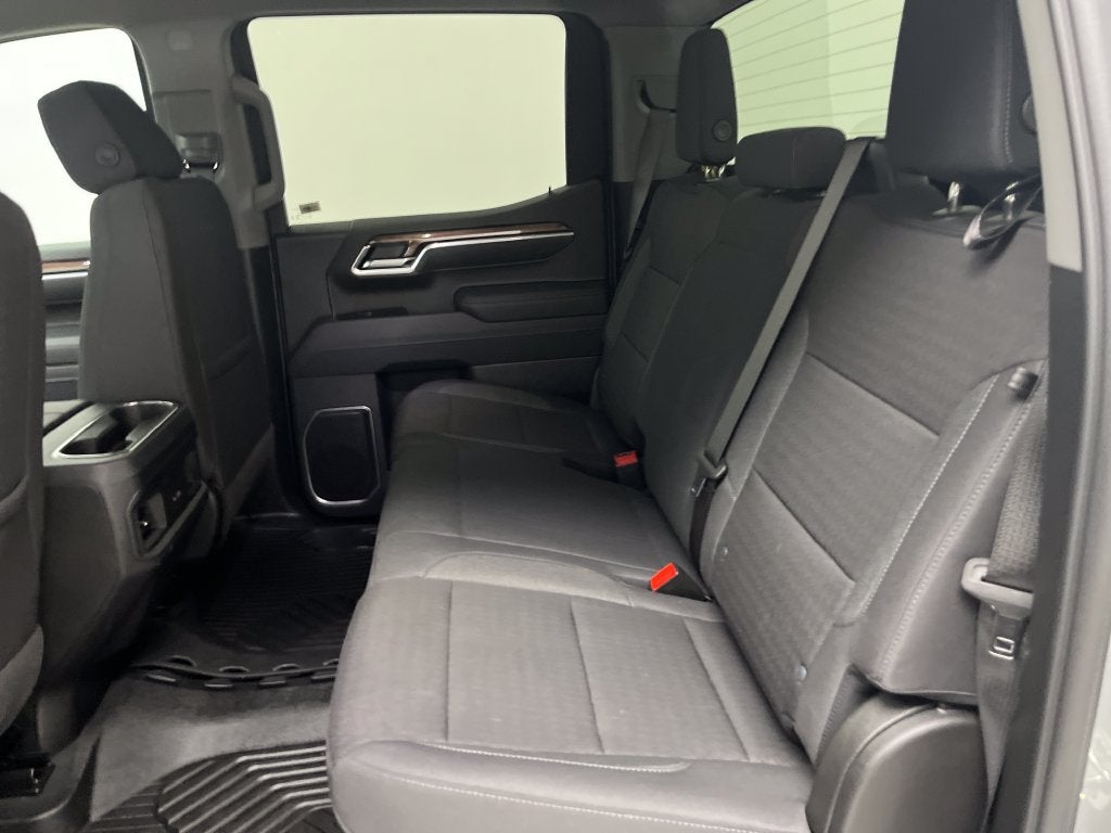 2026 Chevrolet Silverado 1500 LT LT1