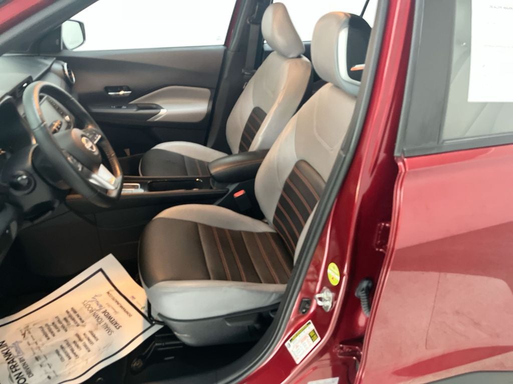2024 Nissan Kicks SR