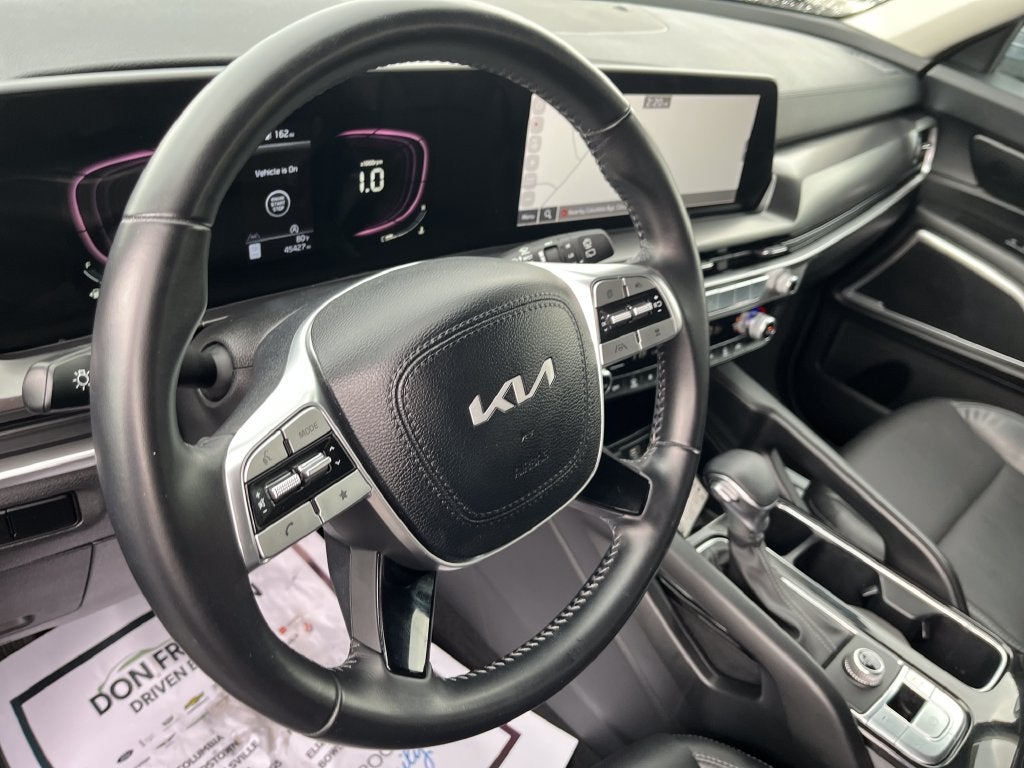 2023 Kia Telluride LX