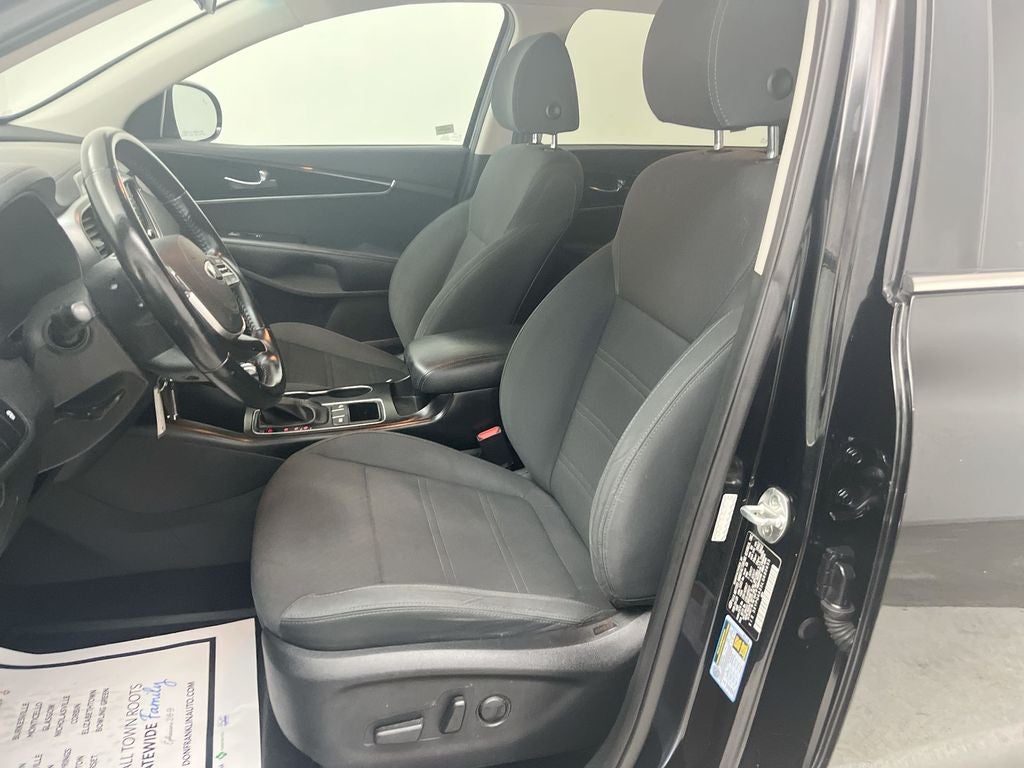2020 Kia Sorento LX