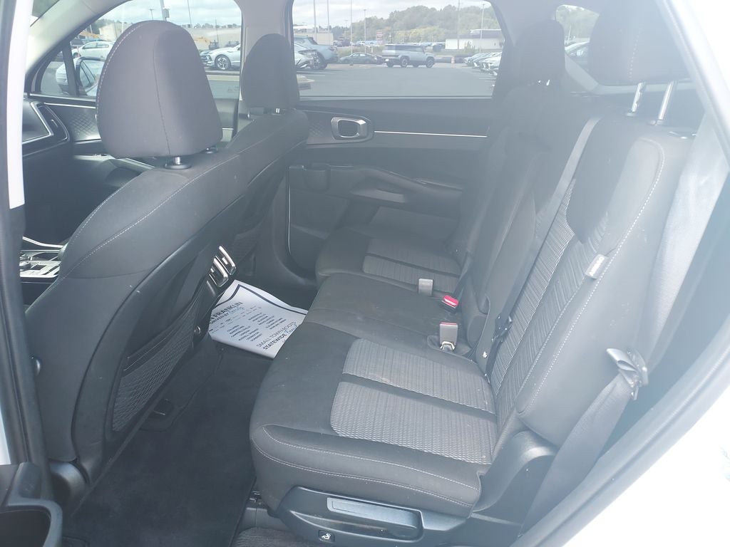 2024 Kia Sorento LX