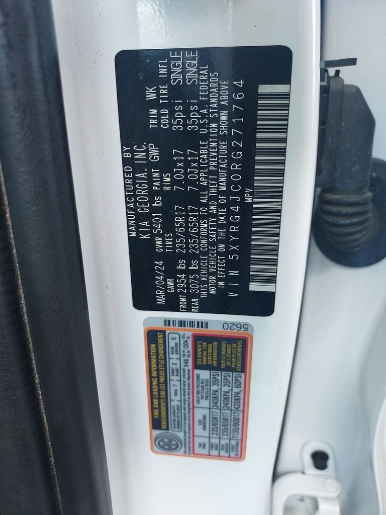 2024 Kia Sorento LX