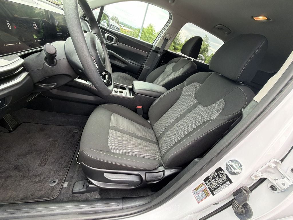 2024 Kia Sorento LX