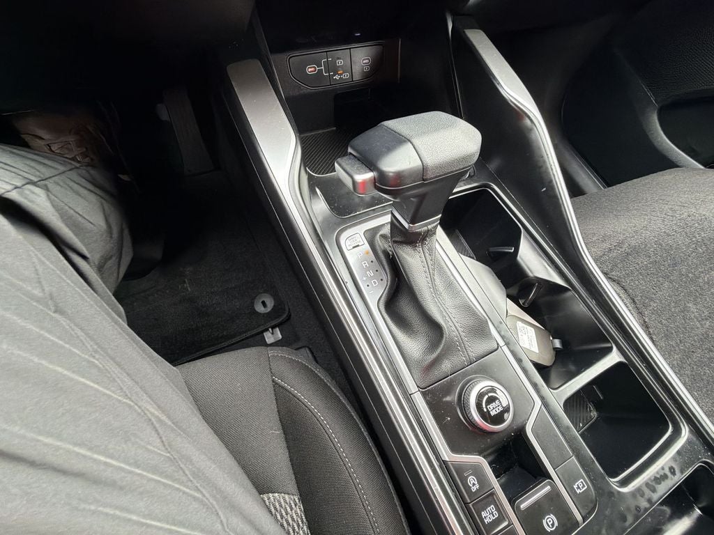 2024 Kia Sorento LX