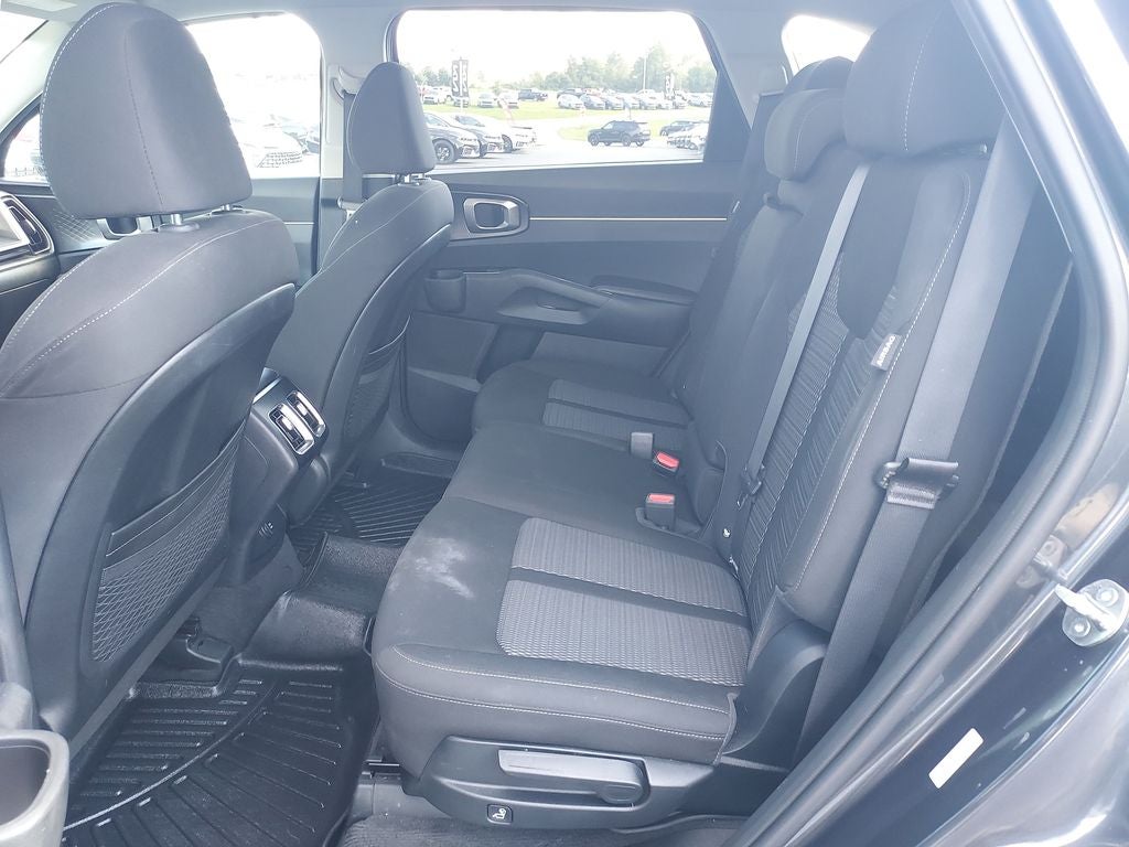 2024 Kia Sorento LX