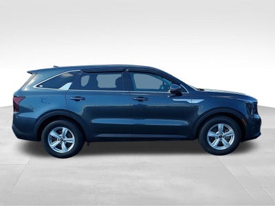 2024 Kia Sorento LX