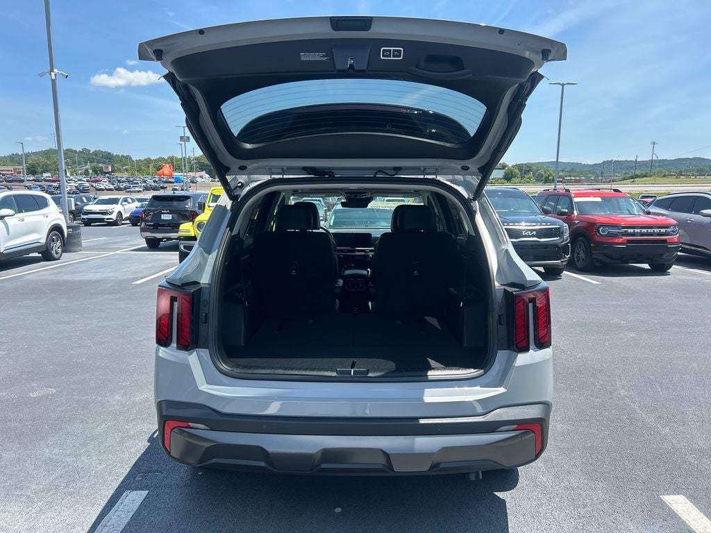 2025 Kia Sorento X-Line EX
