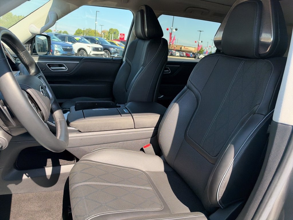 2025 INFINITI QX80 SENSORY