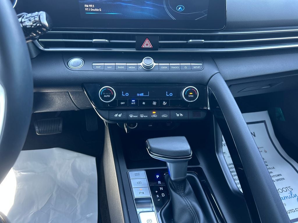 2024 Hyundai Elantra Hybrid Limited