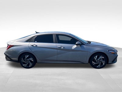 2024 Hyundai Elantra Hybrid Limited