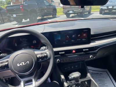 2025 Kia K5 LXS
