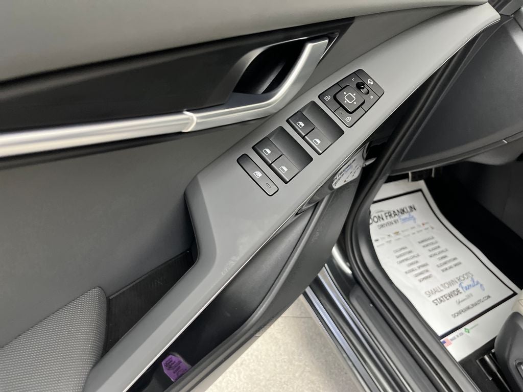 2025 Kia Niro EX Touring