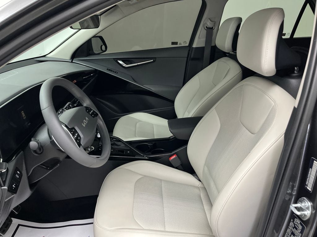 2025 Kia Niro EX Touring