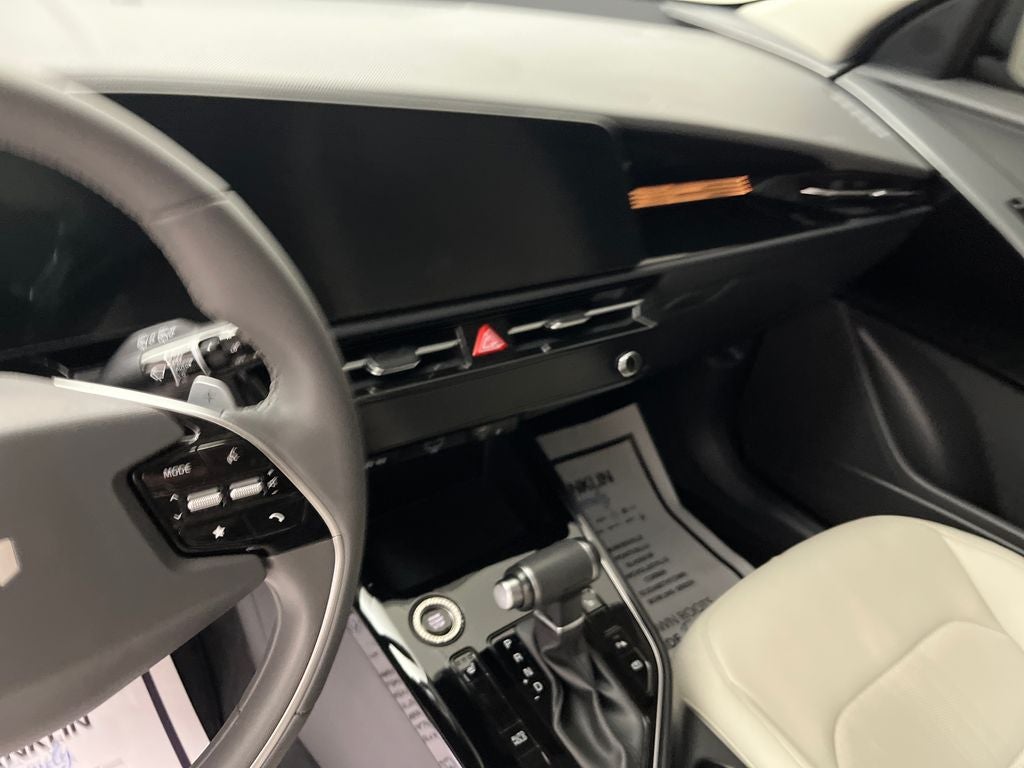 2025 Kia Niro EX Touring