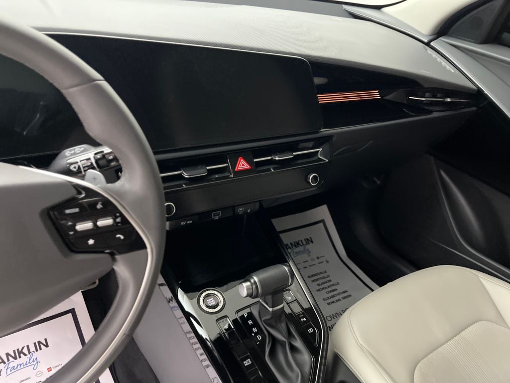 2025 Kia Niro EX Touring