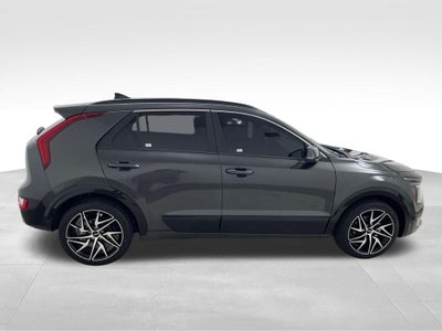2025 Kia Niro EX Touring