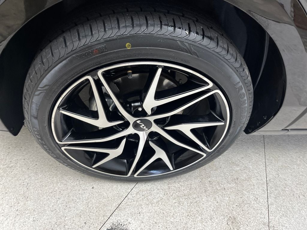 2025 Kia Niro EX Touring